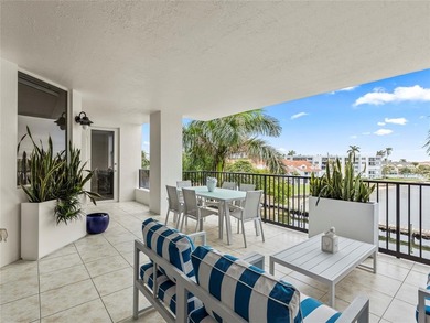 Beach Condo For Sale in Boynton Beach, Florida