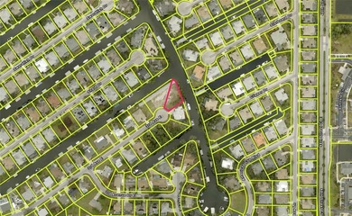 Beach Lot For Sale in Bradenton, Florida