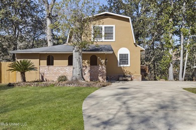 Beach Home For Sale in Gautier, Mississippi