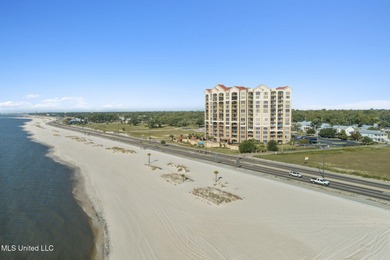 Beach Condo For Sale in Gulfport, Mississippi