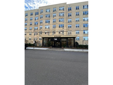 Beach Lot For Sale in Long Beach, New York