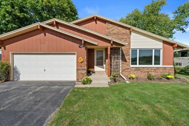 Beach Home For Sale in Racine, Wisconsin