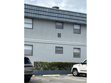 Beach Condo For Sale in Delray Beach, Florida