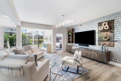 Beach Condo For Sale in Boca Raton, Florida