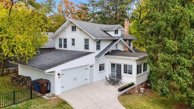 Beach Home For Sale in Long Beach, Indiana