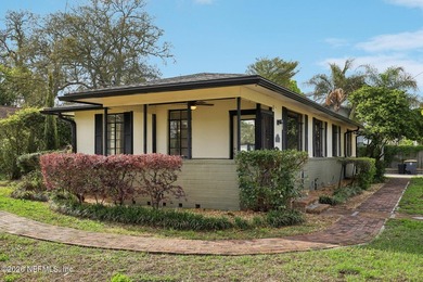 Beach Home Active Under Contract in Jacksonville, Florida