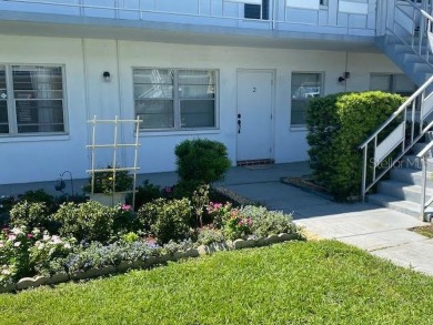 Beach Condo Sale Pending in St. Petersburg, Florida