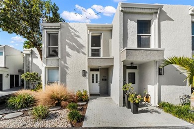 Beach Condo For Sale in Fort Lauderdale, Florida