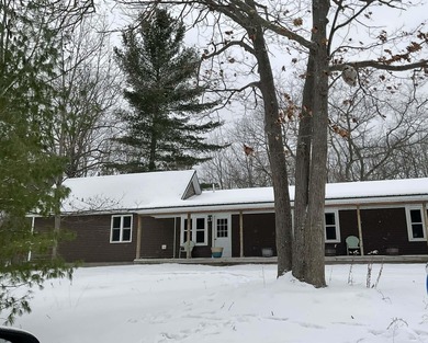Beach Home For Sale in Au Gres, Michigan
