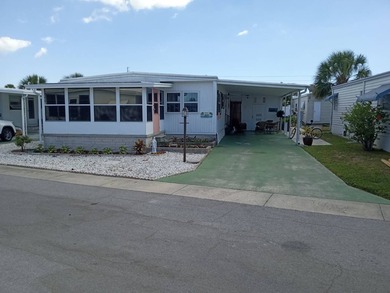 Beach Home For Sale in St. Petersburg, Florida