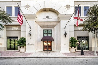 Beach Condo For Sale in West Palm Beach, Florida