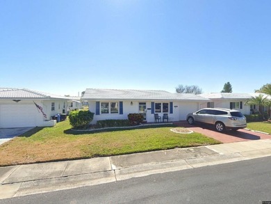 Beach Condo For Sale in Pinellas Park, Florida