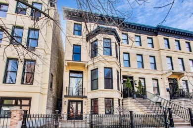 Beach Home Sale Pending in Chicago, Illinois