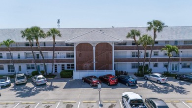 Beach Condo For Sale in Lighthouse Point, Florida
