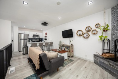 Beach Condo For Sale in San Diego, California