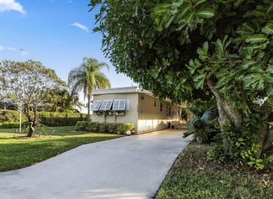 Beach Home For Sale in Hobe Sound, Florida