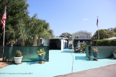 Beach Home For Sale in Weeki Wachee, Florida