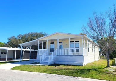 Beach Home For Sale in Sarasota, Florida