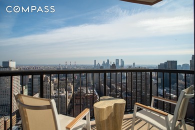 Beach Condo For Sale in New York, New York