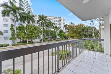 Beach Condo Sale Pending in Miami Beach, Florida