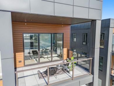 Beach Condo For Sale in Holland, Michigan