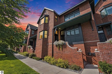 Beach Condo For Sale in Traverse City, Michigan