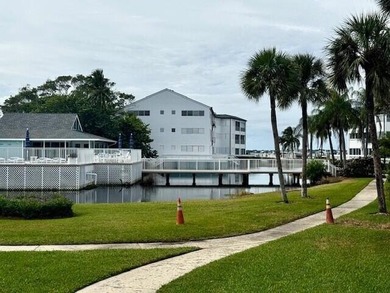 Beach Condo For Sale in Stuart, Florida