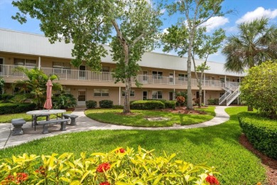 Beach Condo For Sale in St. Petersburg, Florida