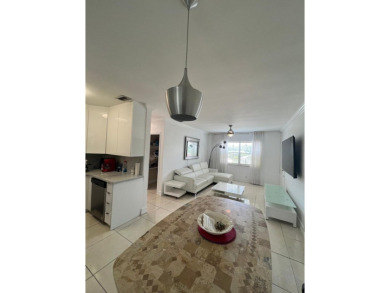 Beach Condo For Sale in Boca Raton, Florida