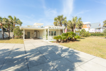 Charming Beach Bungalow Steps to the Beach! - Beach Vacation Rentals in Pensacola Beach, Florida on Beachhouse.com