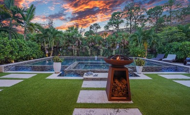 Beach Home For Sale in Palm Beach Gardens, Florida