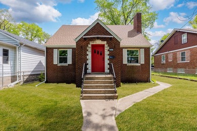 Beach Home For Sale in Gary, Indiana