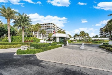 Beach Condo For Sale in Palm Beach, Florida