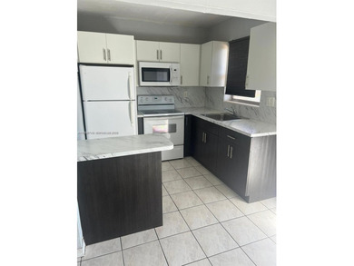 Beach Condo For Sale in Miami, Florida