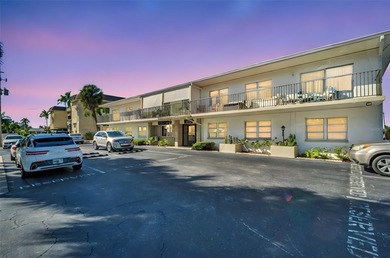 Beach Condo For Sale in St. Petersburg, Florida