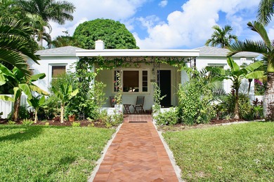 Beach Home For Sale in West Palm Beach, Florida