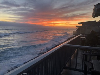 Beach Condo For Sale in Oceanside, California
