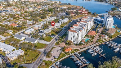 Beach Condo For Sale in St. Petersburg, Florida