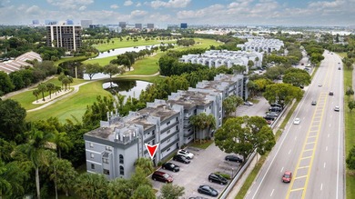 Beach Condo For Sale in West Palm Beach, Florida