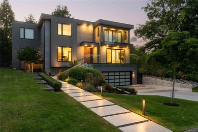 Home For Sale in Oak Bay image photo picture