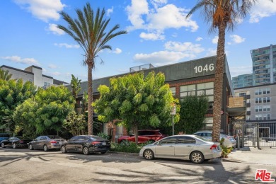 Beach Home For Sale in Venice, California