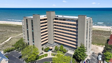 Beach Condo For Sale in Michigan City, Indiana