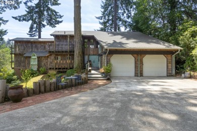 Beach Home For Sale in Florence, Oregon