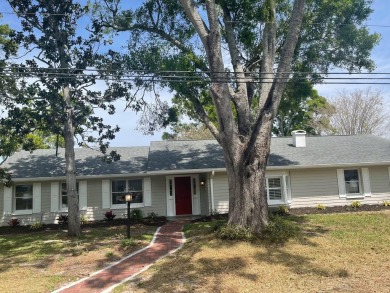 Beach Home For Sale in Clearwater, Florida