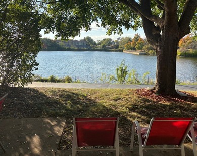 Beach Condo For Sale in Milwaukee, Wisconsin