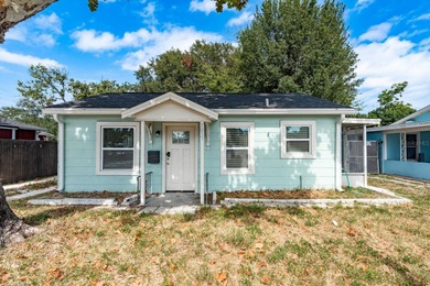 Beach Home For Sale in St. Petersburg, Florida