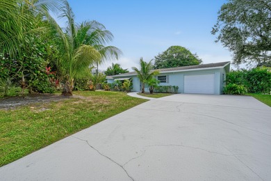 Beach Home For Sale in Tequesta, Florida