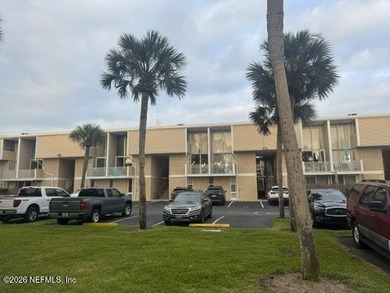 Beach Condo For Sale in Atlantic Beach, Florida