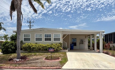 Beach Home For Sale in Venice, Florida