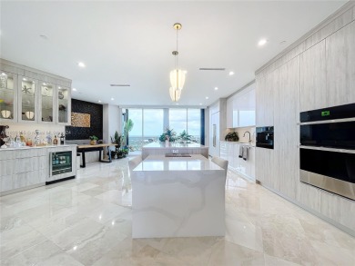 Beach Condo For Sale in Fort Lauderdale, Florida